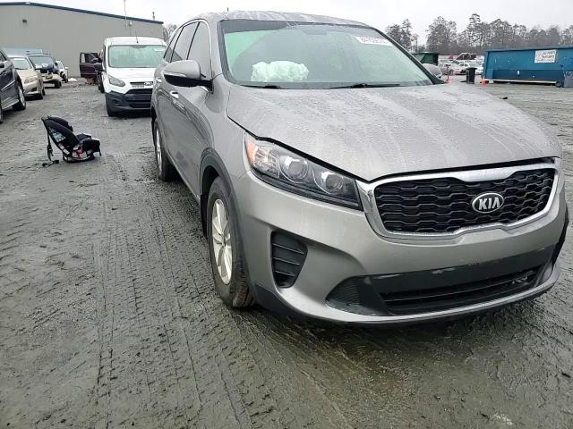 2019 Kia Sorento - Image 12