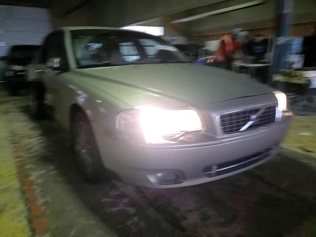 2005 Volvo S80 - Image 10