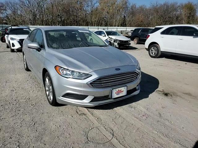 2017 Ford Fusion - Image 10
