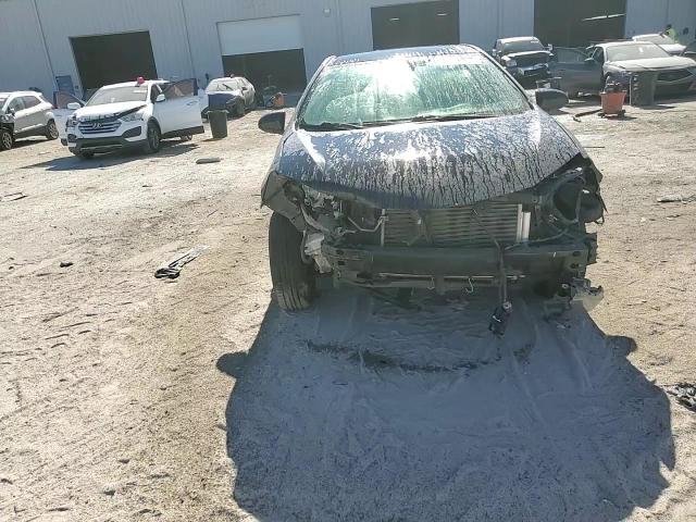 2019 Toyota Corolla L VIN: 2T1BURHE3KC231470 Lot: 83204784