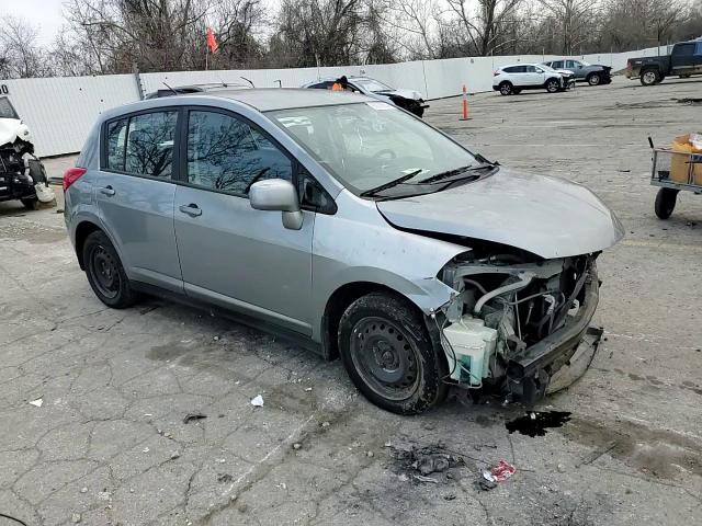 2011 Nissan Versa - Image 11