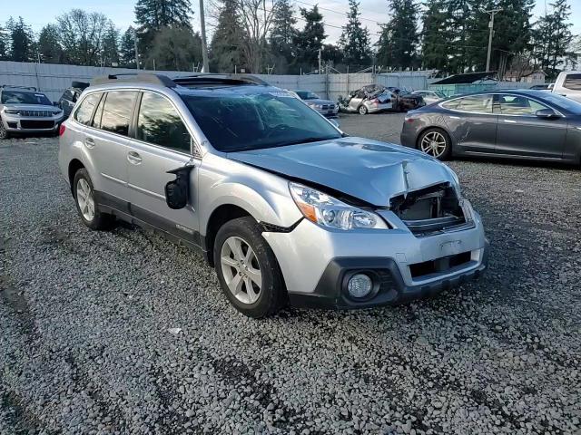 2014 Subaru Outback - Image 11