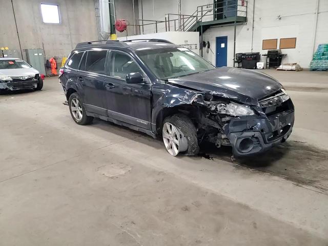 2013 Subaru Outback - Image 12