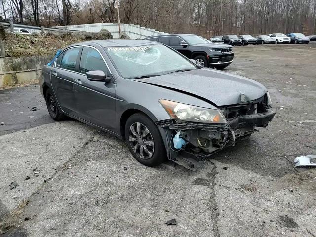 2009 Honda Accord - Image 11