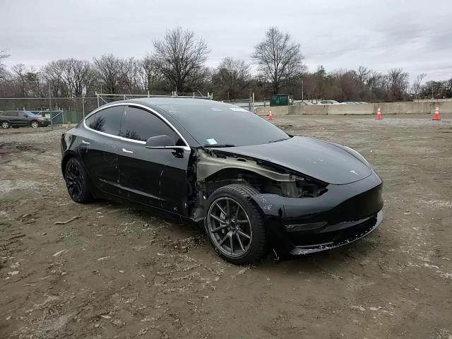 2018 Tesla Model 3 VIN: 5YJ3E1EA7JF020593 Lot: 82925594