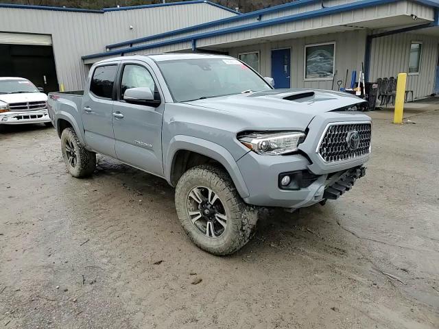 2018 Toyota Tacoma - Image 10