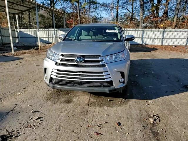 2018 Toyota Highlander Le VIN: 5TDZZRFH6JS252297 Lot: 84486594