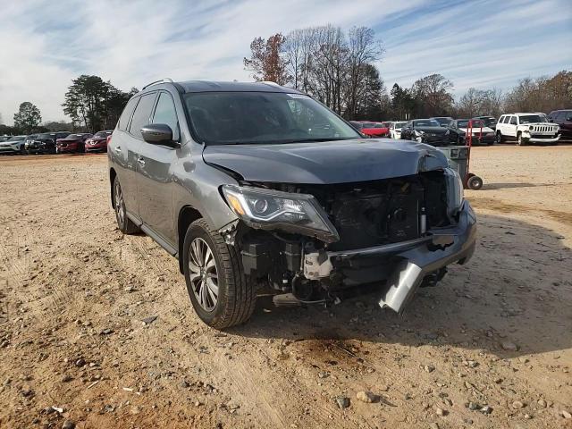 2020 Nissan Pathfinder - Image 12