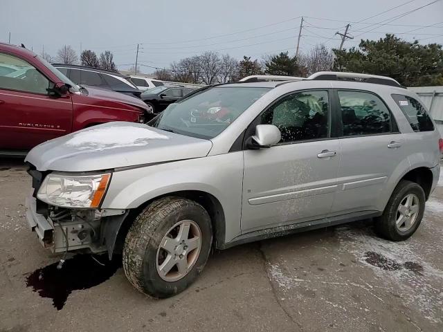 2009 Pontiac Torrent - Image 11