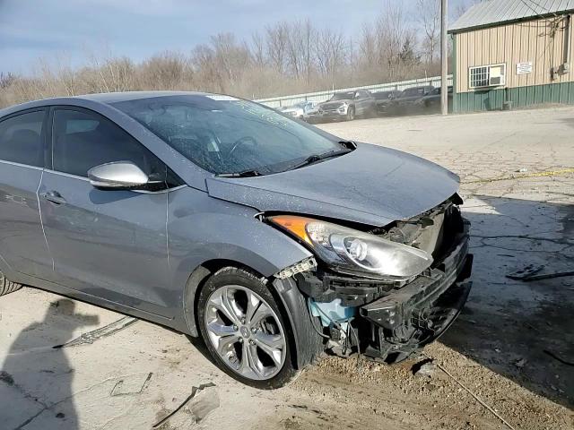 2014 Hyundai Elantra - Image 11