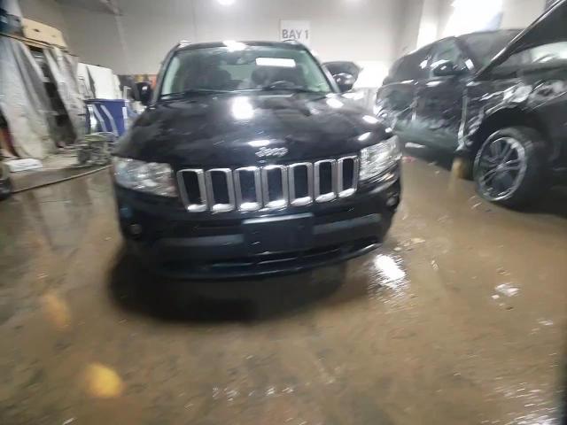 2012 Jeep Compass - Image 13