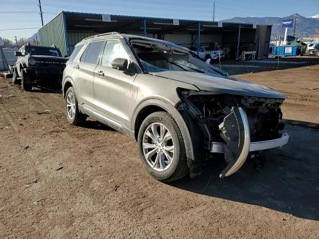 2020 Ford Explorer Xlt VIN: 1FMSK8DHXLGA27960 Lot: 83218264