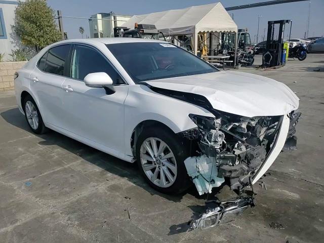 2022 Toyota Camry - Image 11