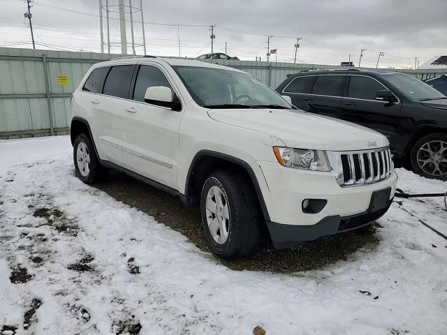 2012 Jeep Grand Cherokee - Image 15