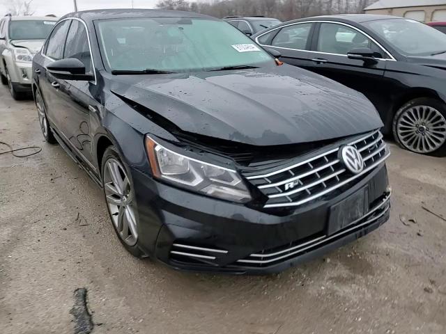 2017 Volkswagen Passat - Image 13