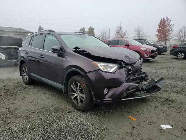 2017 Toyota RAV 4 - Image 12