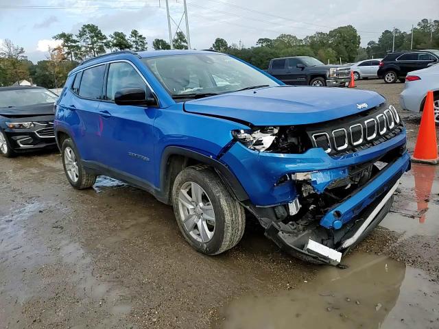 2022 Jeep Compass Latitude VIN: 3C4NJDBB9NT184275 Lot: 84459264