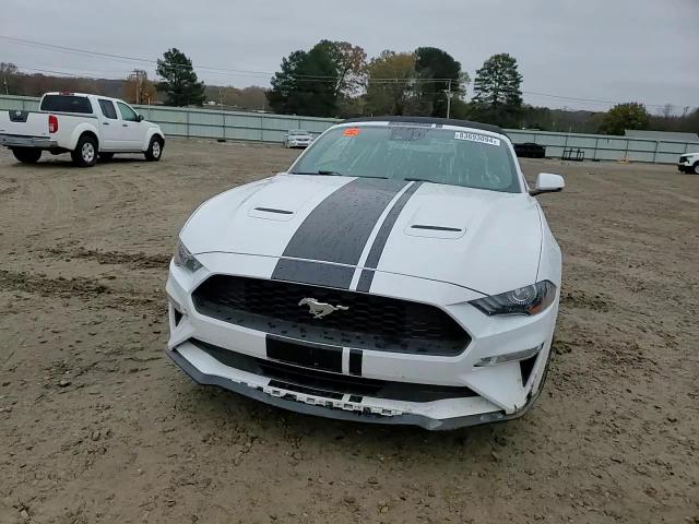 2020 Ford Mustang - Image 11