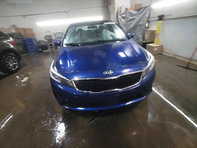 2018 Kia Forte Lx VIN: 3KPFK4A79JE210452 Lot: 82352604