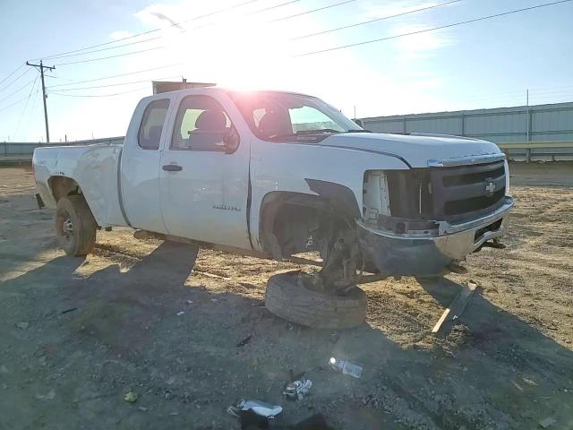 2011 Chevrolet Silverado - Image 10