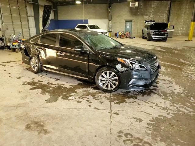 2015 Hyundai Sonata - Image 13