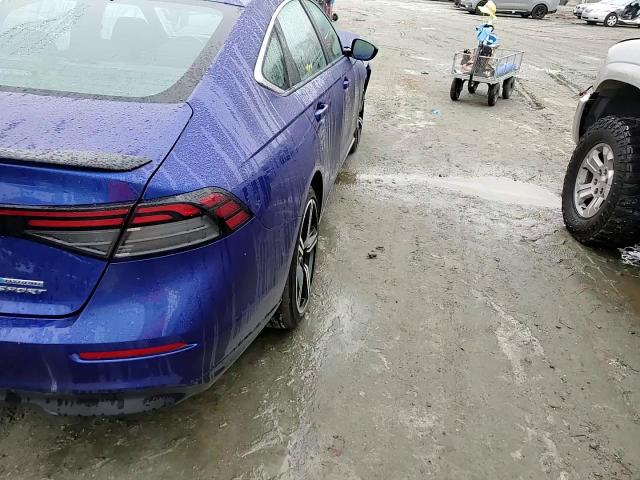 2023 Honda Accord - Image 13