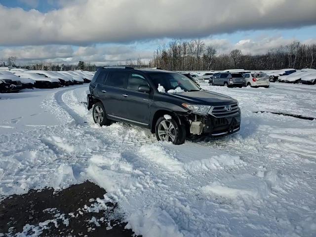 2011 Toyota Highlander - Image 12
