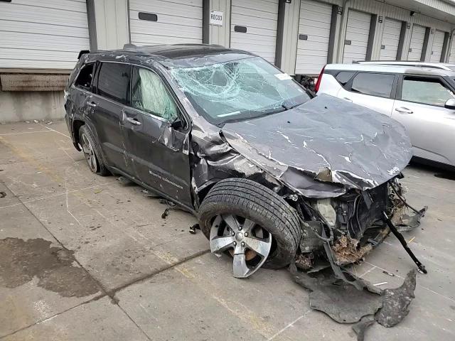 2015 Jeep Grand Cherokee - Image 10