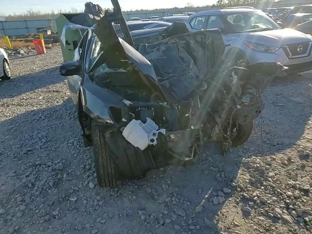 2014 Toyota Camry - Image 11