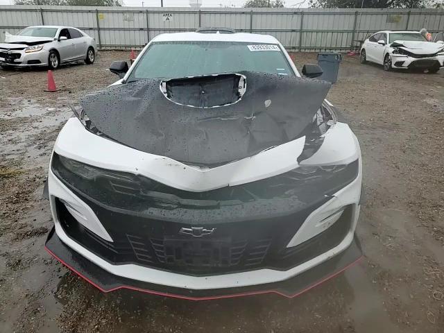 2019 Chevrolet Camaro Ss VIN: 1G1FE1R75K0147184 Lot: 83933014