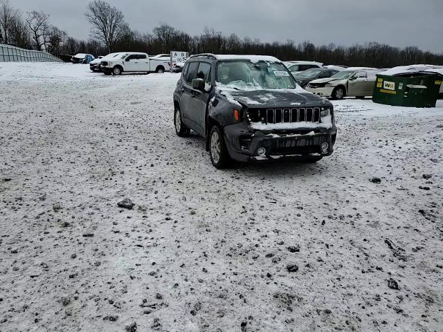 2021 Jeep Renegade - Image 12