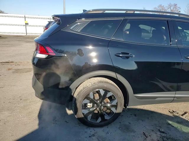 2023 Kia Sportage - Image 12
