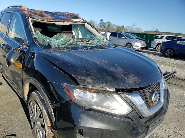 2017 Nissan Rogue - Image 10