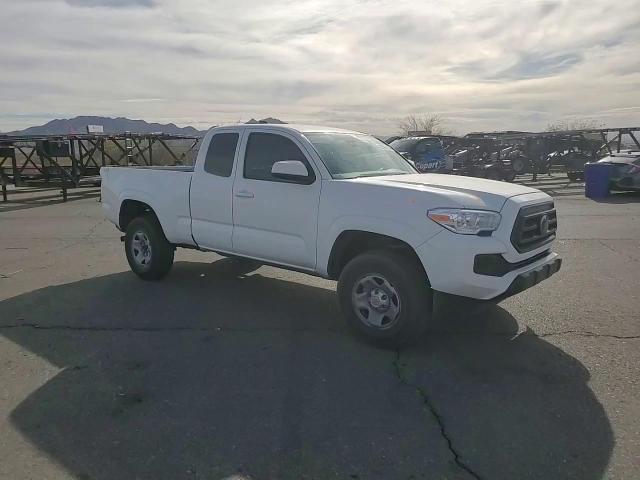2022 Toyota Tacoma - Image 11