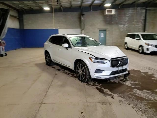 2018 Volvo XC60 - Image 15