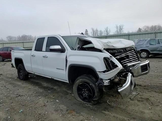 2015 GMC Sierra - Image 10