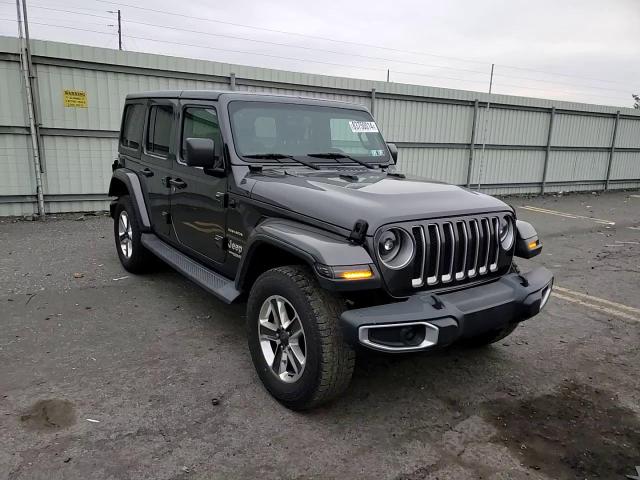 2018 Jeep Wrangler - Image 11