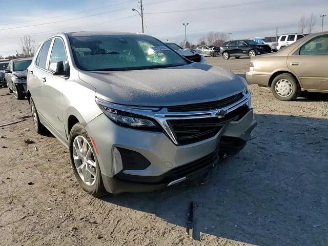 2023 Chevrolet Equinox - Image 12