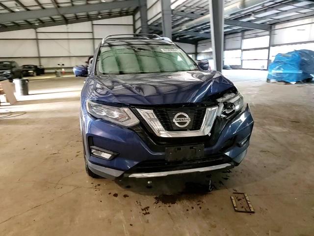 2017 Nissan Rogue - Image 12