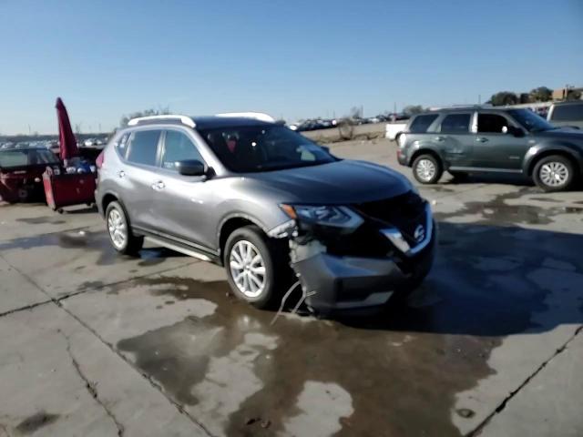 2017 Nissan Rogue - Image 15