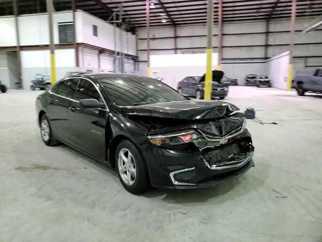 2018 Chevrolet Malibu - Image 13