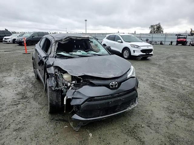 2020 Toyota C-HR - Image 12