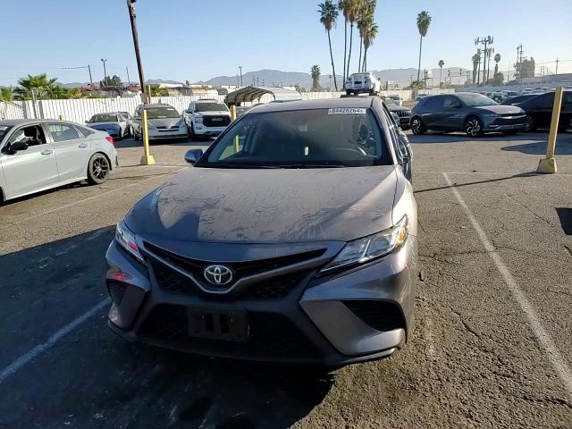 2018 Toyota Camry - Image 11