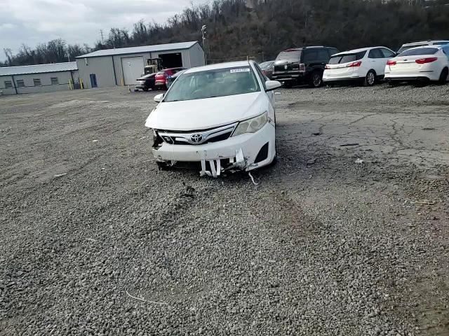 2014 Toyota Camry - Image 13