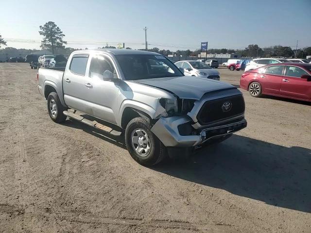 2018 Toyota Tacoma - Image 11