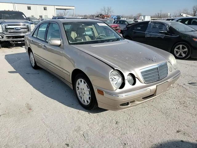 2000 Mercedes-Benz E-klasse - Image 11