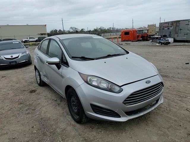 2018 Ford Fiesta - Image 11