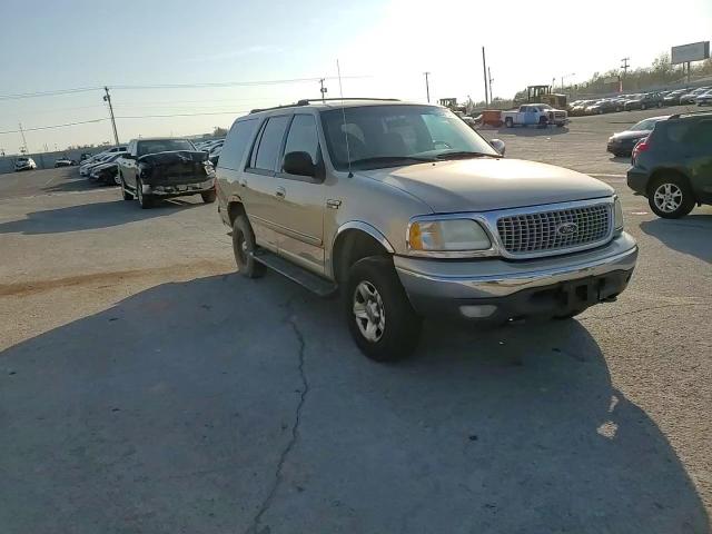 1999 Ford Expedition VIN: 1FMRU1863XLA19124 Lot: 82849534