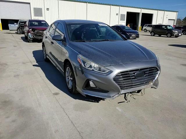 2018 Hyundai Sonata - Image 10