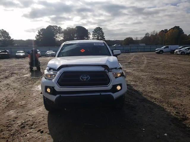 2020 Toyota Tacoma - Image 11